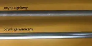 Dwa stalowe elementy, pokryte warstwą ocynku wykonaną różnymi metodami