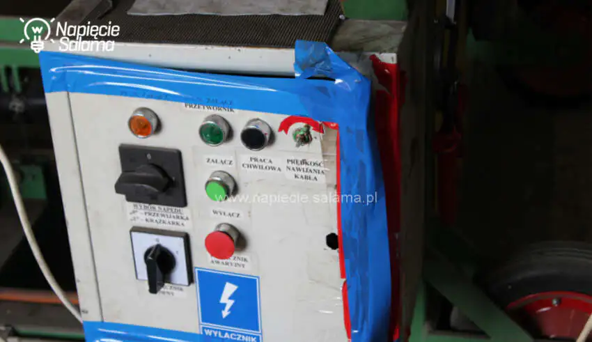 Wewnętrzne instalacje elektryczne magazyny, hale – eksploatacja