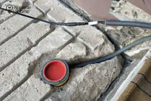 Montaż czujnika gruntowego - krok 1 Ogrzewane schody - montaż czujnika gruntowego - krok 1
