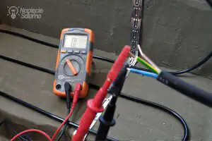 Ogrzewane schody - powtórny pomiar rezystancji żył po zamontowaniu kabla grzejnego Ogrzewane schody - powtórny pomiar rezystancji żył po zamontowaniu kabla grzejnego N do PE